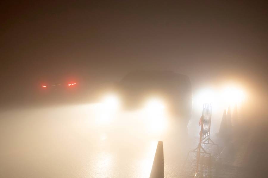 Nebel: Tagfahrlicht allein reicht nicht aus / Tipps zum sicheren Fahren bei  schlechter
